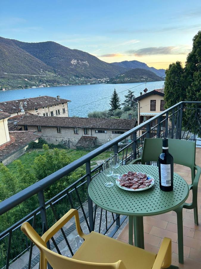 Sebino Holiday Home Monte Isola Exterior photo