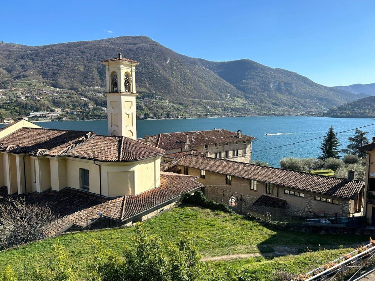 Sebino Holiday Home Monte Isola Exterior photo
